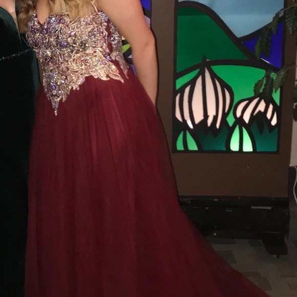 PROM DRESS!! - Picture 3 of 3